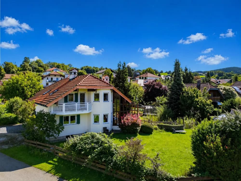 4-Zimmer-Haus kaufen in Vöcklabruck – 140 m², € 1.490.000 – Bild 2 von 12