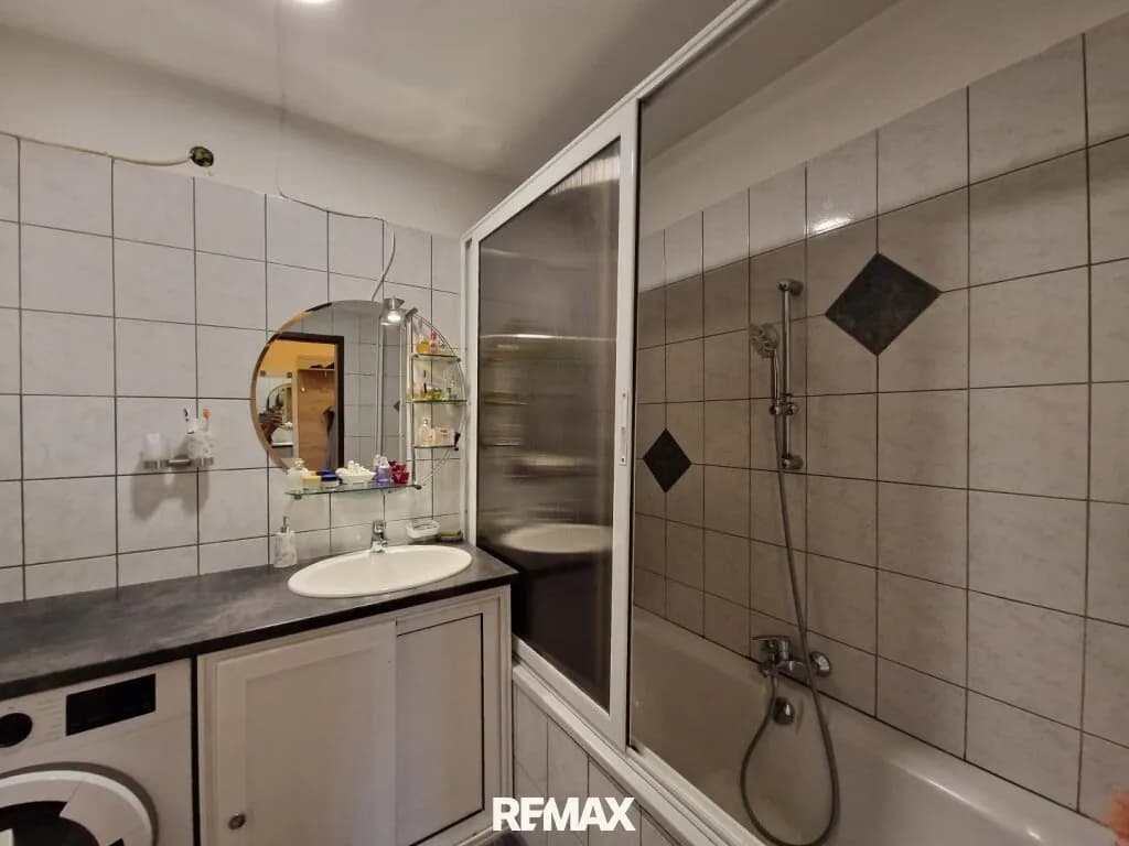 2-Zimmer-Immobilie kaufen in Baden – 60,75 m², € 195.000 – Bild 10 von 13