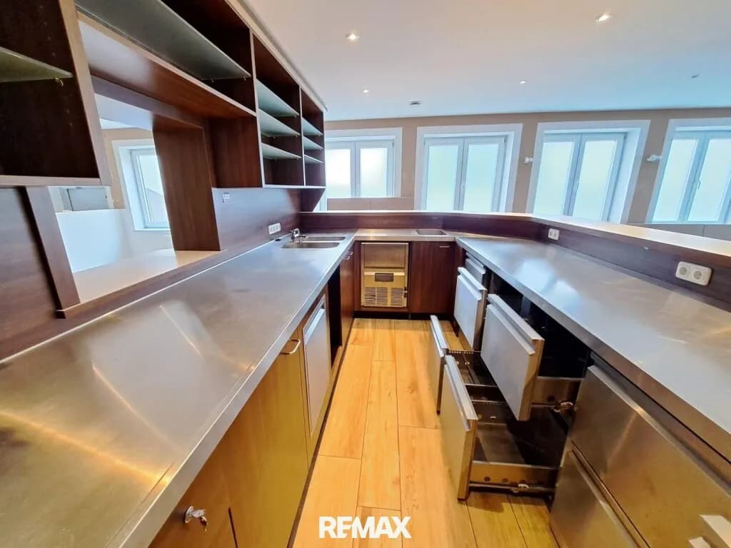 Gewerbeimmobilie mieten in Österreich – 149 m², € 1.400 – Bild 4 von 13