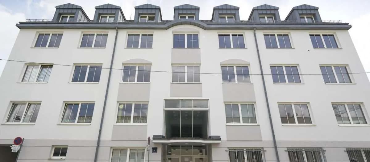 Gewerbeimmobilie mieten in Wien – 110 m², € 8