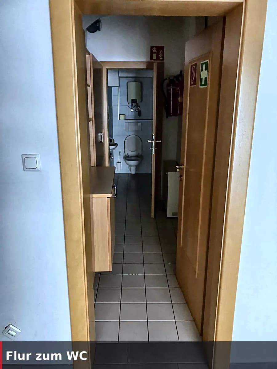5-Zimmer-Gewerbeimmobilie mieten in Feldkirchen – 121 m², € 1.300 – Bild 9 von 10