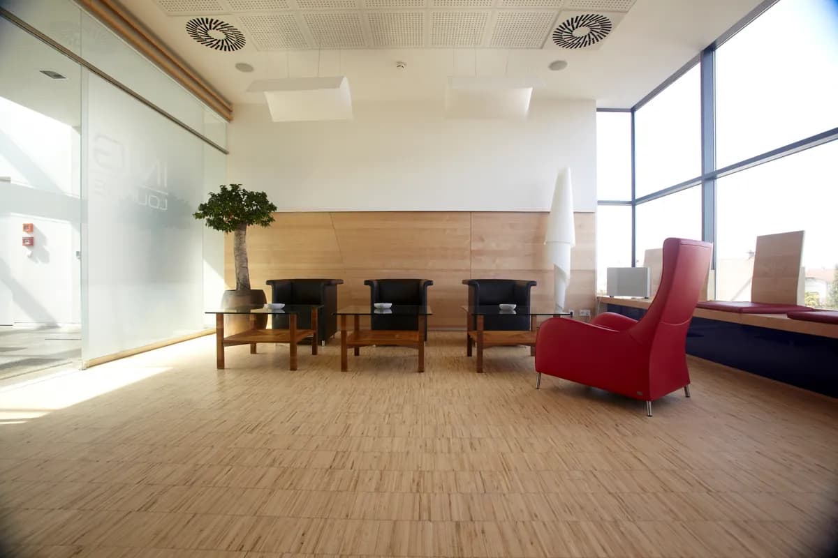 Gewerbeimmobilie mieten in Linz Land – 194 m², € 2.037 – Bild 20 von 21