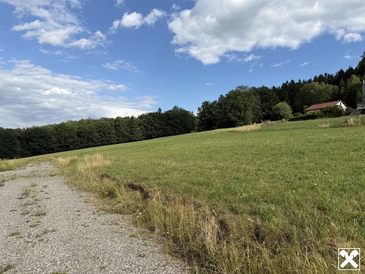 Grundstück kaufen in Neunkirchen – 784 m², € 86.240 – Bild 2 von 4