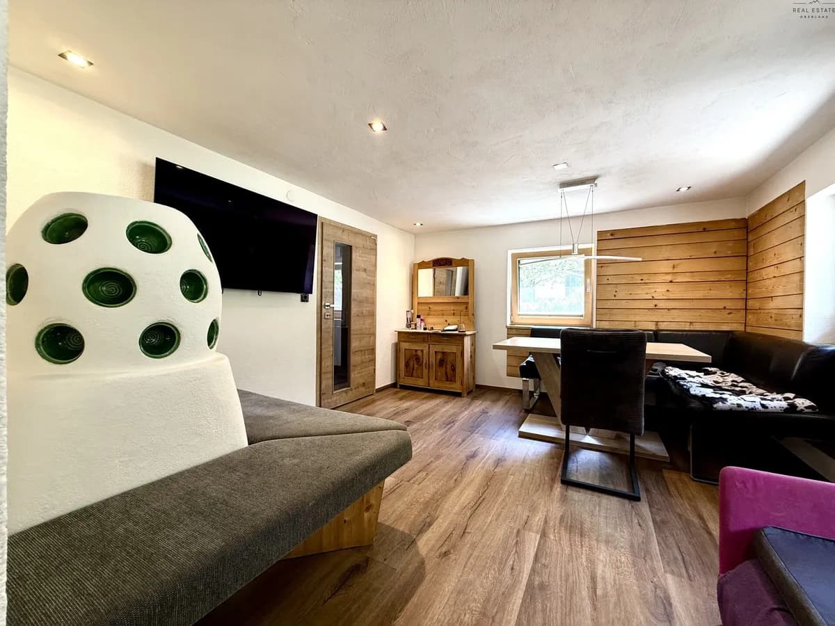 8-Zimmer-Haus kaufen in Landeck – 215 m², € 420.000 – Bild 3 von 41