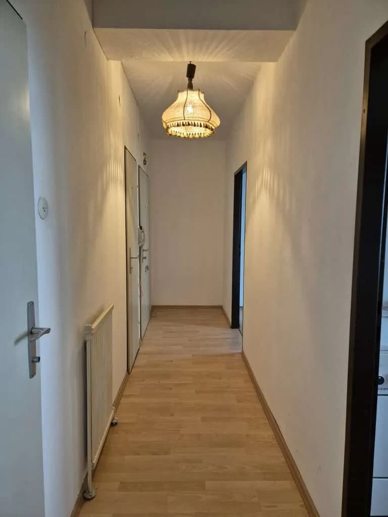 Wohnung mieten in Neunkirchen – 43 m², € 490 – Bild 2 von 8