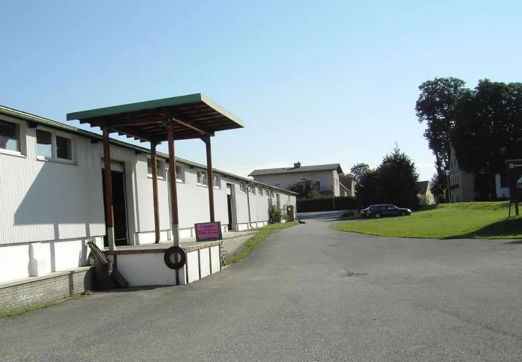 Gewerbeimmobilie mieten in Bruck-Mürzzuschlag – 375 m², € 4 – Bild 3 von 3