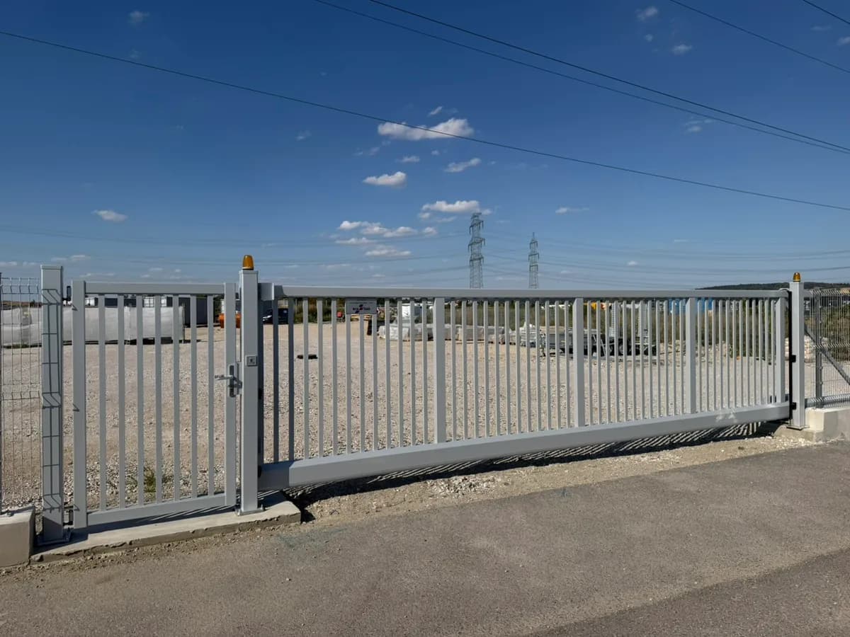 Gewerbeimmobilie mieten in Korneuburg – 100 m², € 3 – Bild 2 von 5