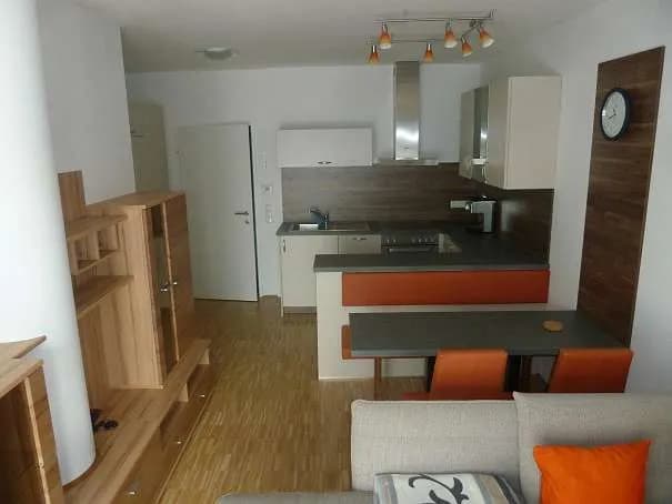 2-Zimmer-Wohnung mieten in Wels – 53 m², € 890