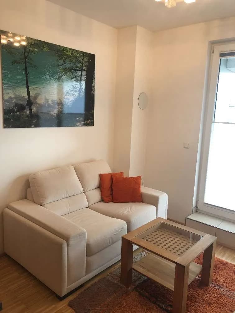 2-Zimmer-Wohnung mieten in Wels – 53 m², € 890 – Bild 4 von 14