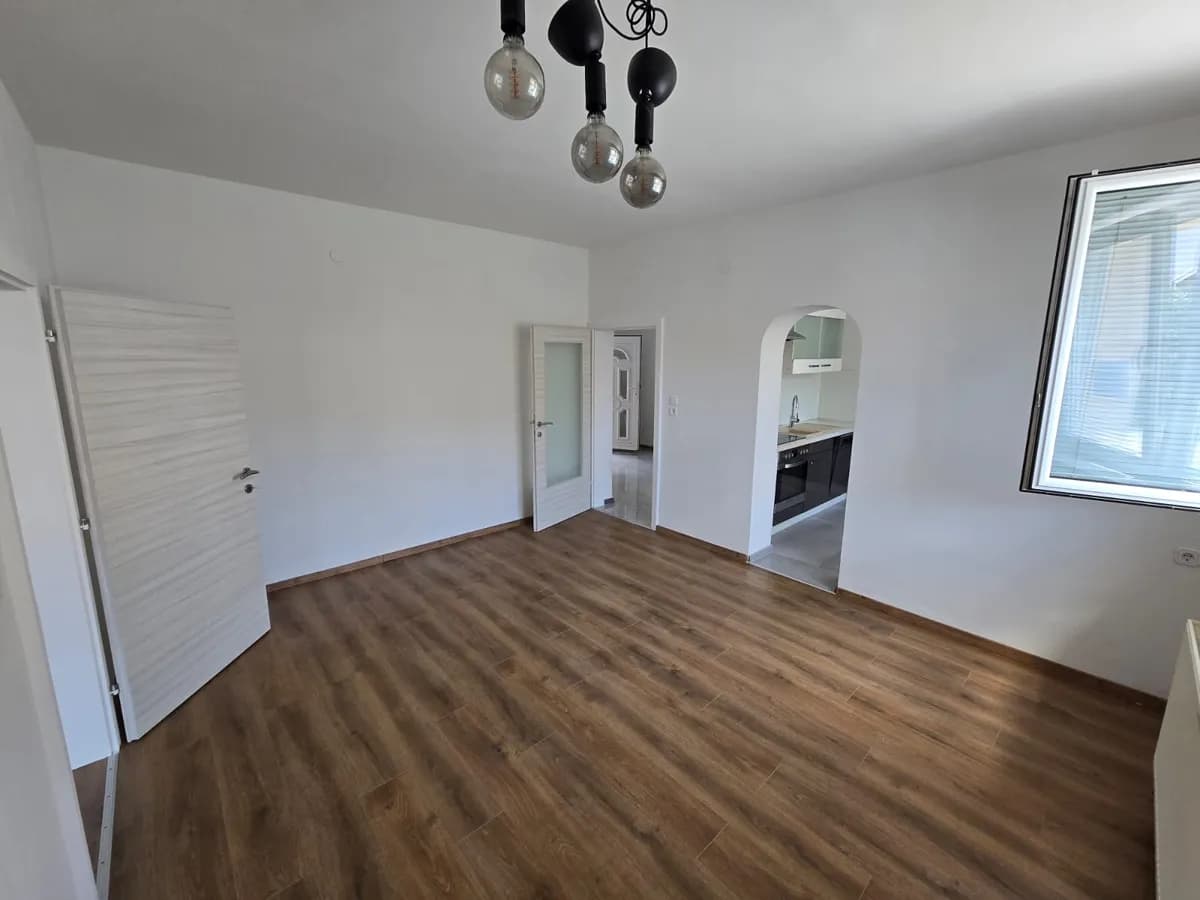 4-Zimmer-Gewerbeimmobilie mieten in Sankt Pölten Land – 110 m², € 1.200 – Bild 9 von 12
