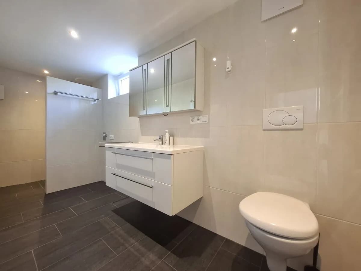 7-Zimmer-Haus mieten in Steyr – 190 m², € 2.026 – Bild 21 von 42