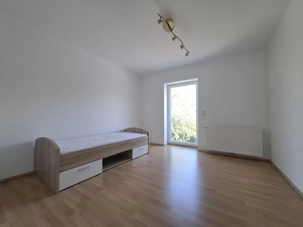 7-Zimmer-Haus mieten in Steyr – 190 m², € 2.026 – Bild 25 von 42