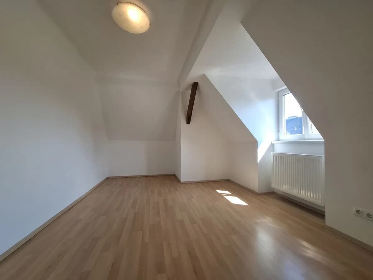 7-Zimmer-Haus mieten in Steyr – 190 m², € 2.026 – Bild 33 von 42