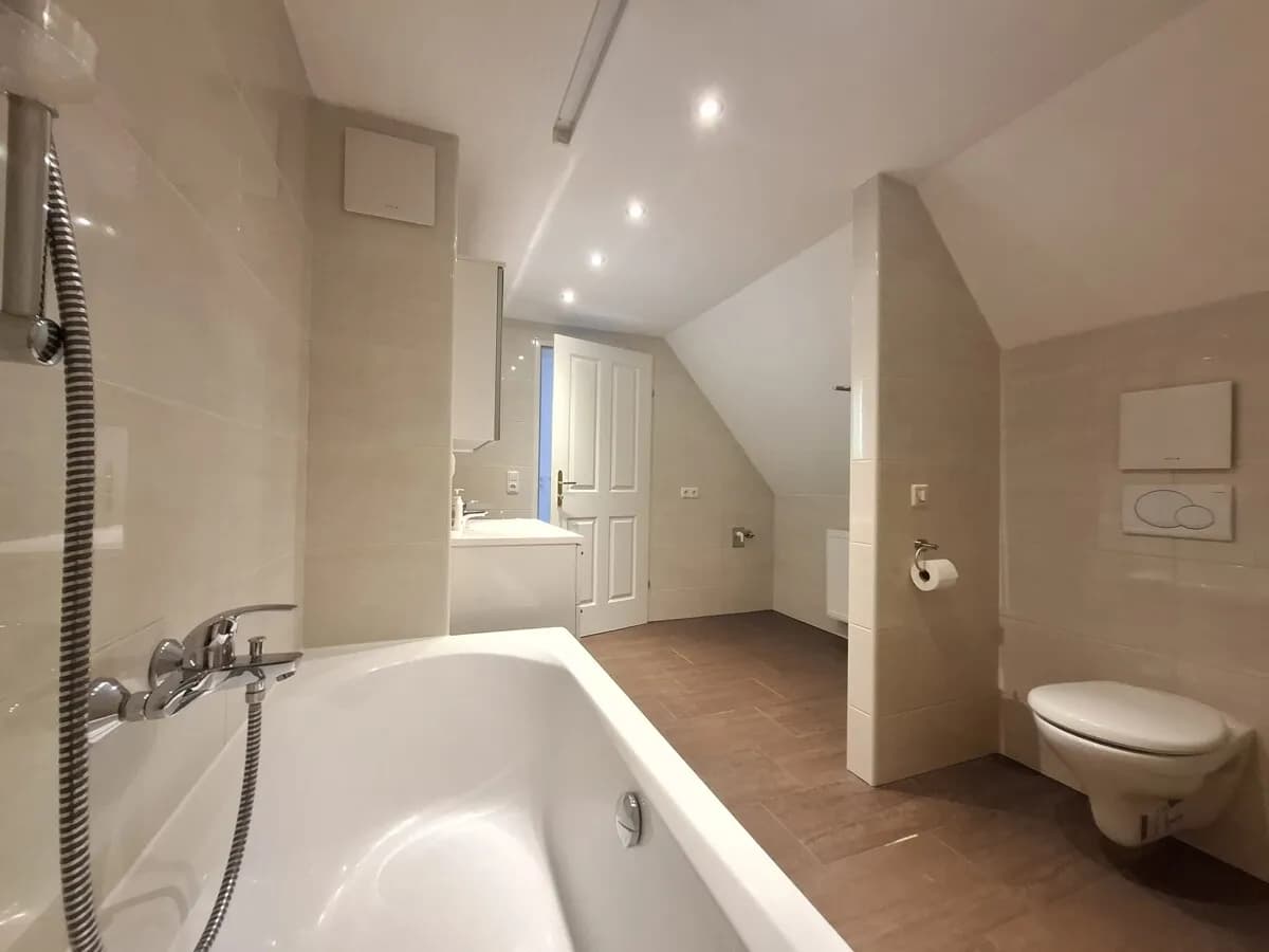 7-Zimmer-Haus mieten in Steyr – 190 m², € 2.026 – Bild 34 von 42