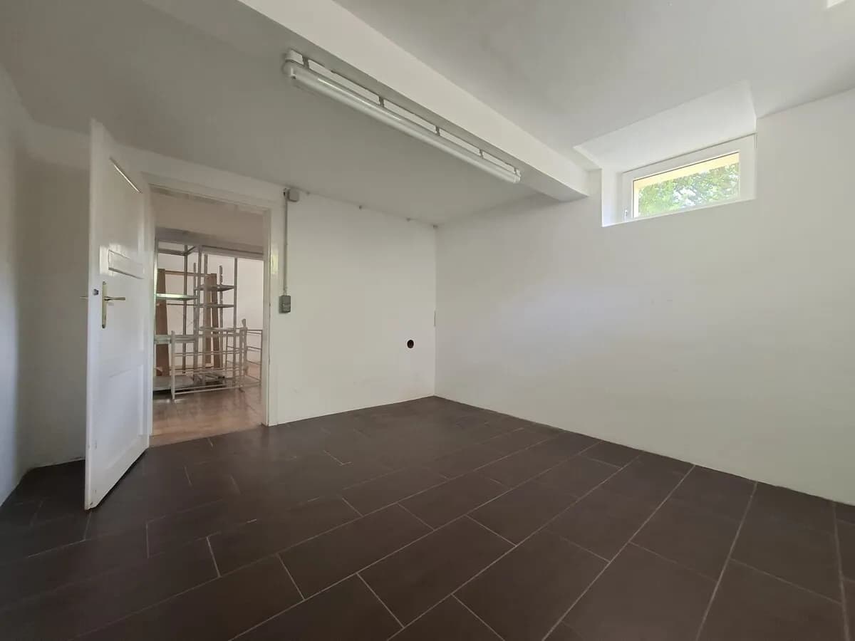 7-Zimmer-Haus mieten in Steyr – 190 m², € 2.026 – Bild 39 von 42