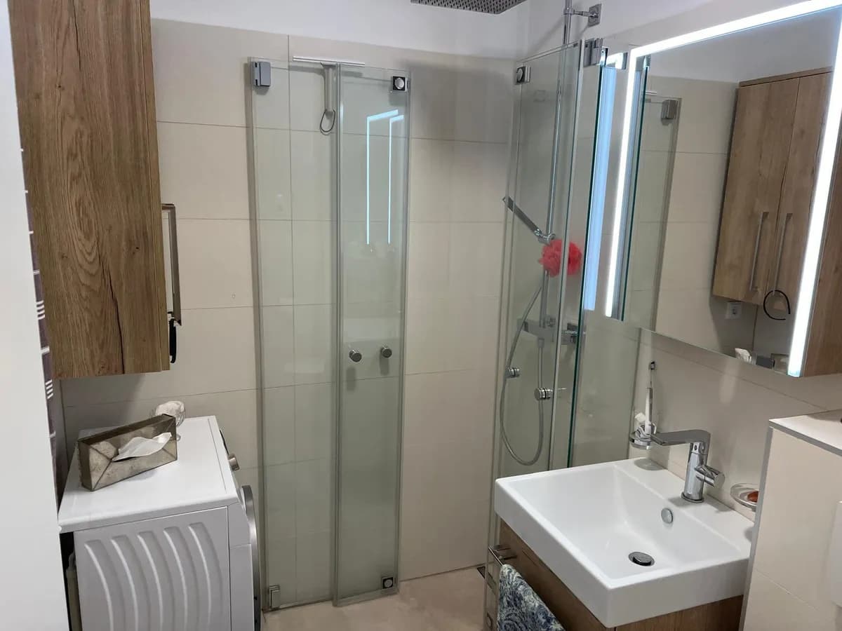 1-Zimmer-Wohnung mieten in Linz – 29 m², € 698 – Bild 6 von 7