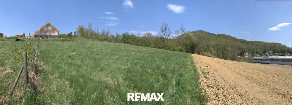 Grundstück kaufen in Südoststeiermark – 2 425 m², € 80.000