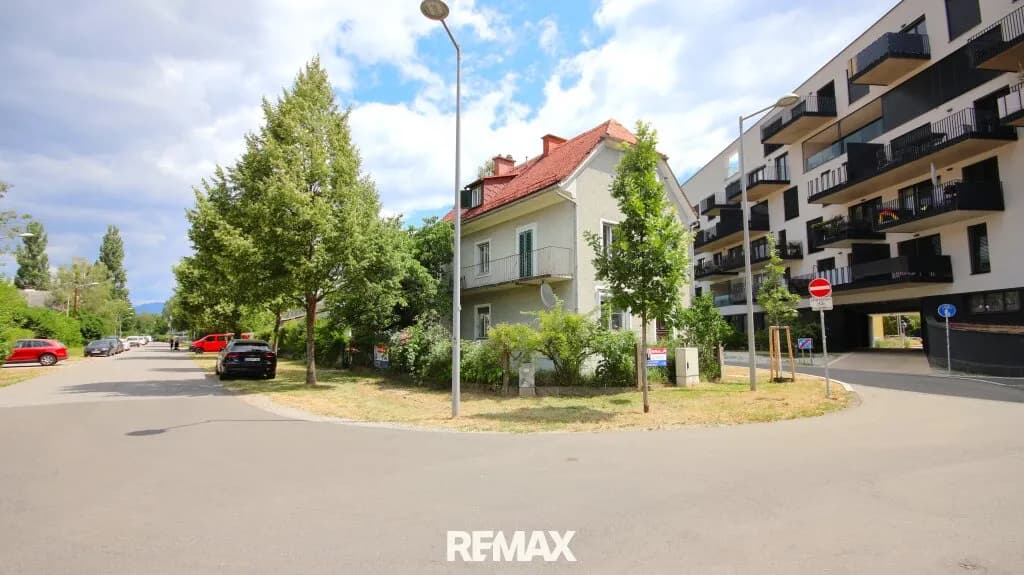 8-Zimmer-Haus kaufen in Graz – 200 m², € 270.000 – Bild 1 von 33
