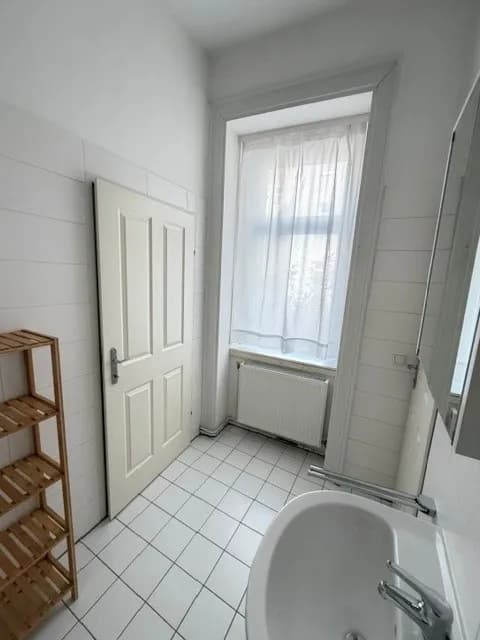 2-Zimmer-Wohnung mieten in Wien – 48 m², € 1.350 – Bild 11 von 12
