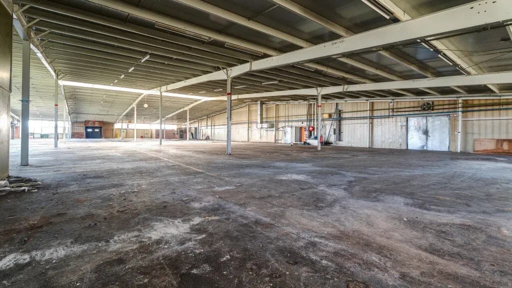 Immobilie mieten in Gänserndorf – 2 858 m², € 8.574 – Bild 26 von 35