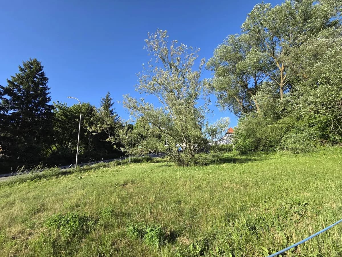 Grundstück kaufen in Steyr – 1 538 m², € 488.000