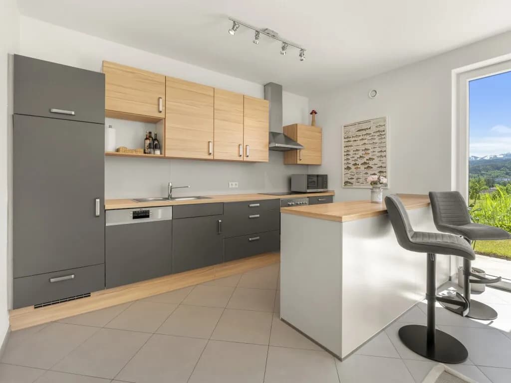 7-Zimmer-Haus kaufen in Klagenfurt Land – 227 m², € 1.199.000 – Bild 12 von 25