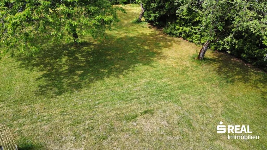 Grundstück kaufen in Gmunden – 790 m², € 189.600 – Bild 2 von 4