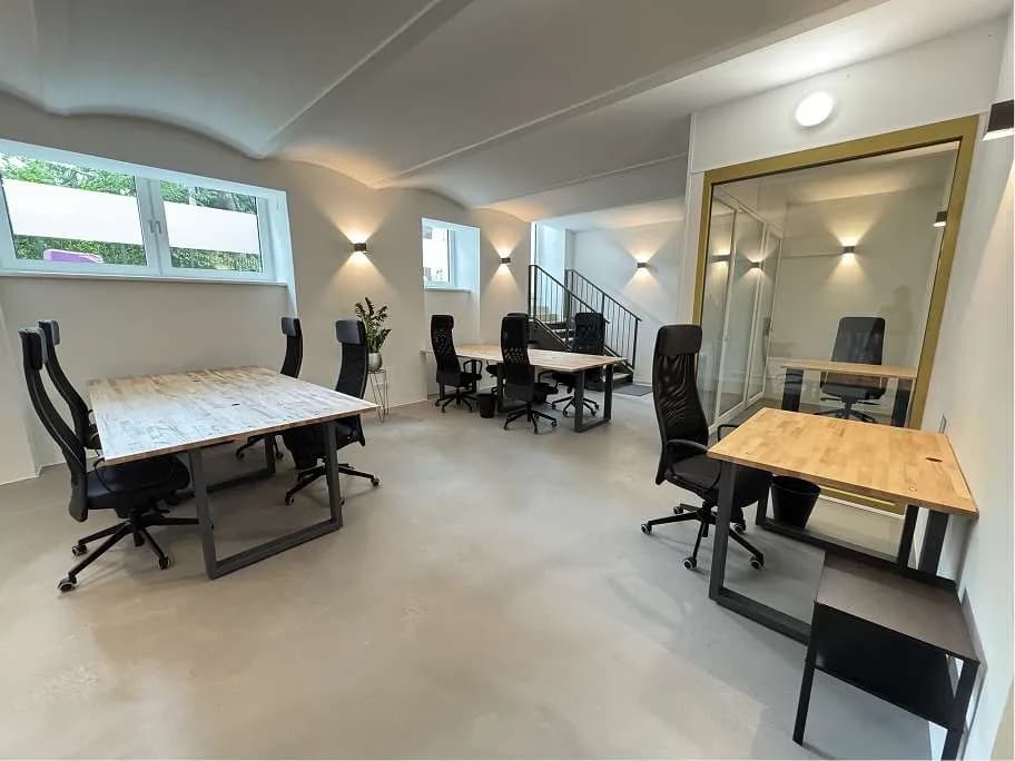 Gewerbeimmobilie mieten in Wien – 61 m², € 1.750