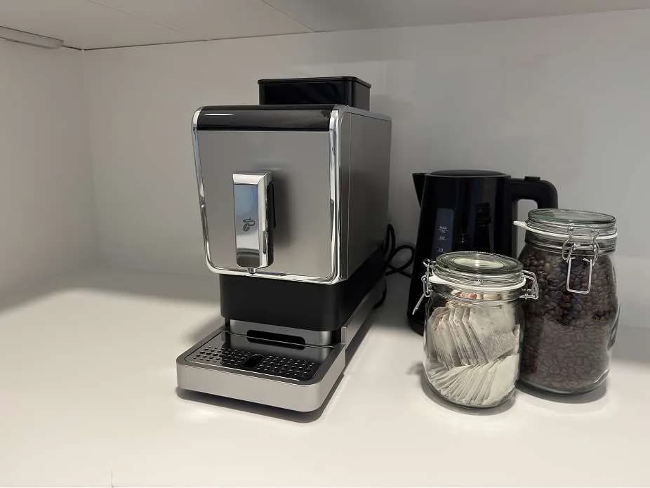 Gewerbeimmobilie mieten in Wien – 61 m², € 1.750 – Bild 11 von 16