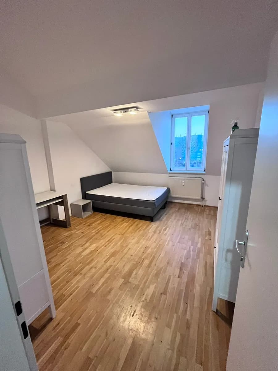 1-Zimmer-Wohnung mieten in Wien – 11 m², € 490 – Bild 1 von 11
