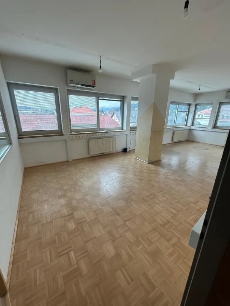 Gewerbeimmobilie mieten in Feldkirchen – 172,92 m², € 1.503 – Bild 10 von 21
