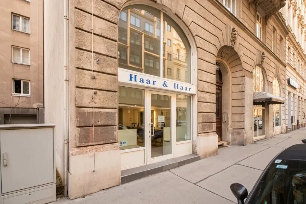 Gewerbeimmobilie kaufen in Wien – 57 m², € 225.000