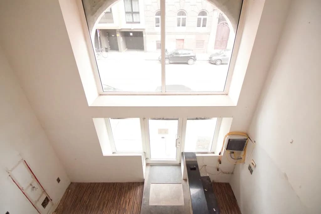 Gewerbeimmobilie kaufen in Wien – 57 m², € 225.000 – Bild 2 von 13