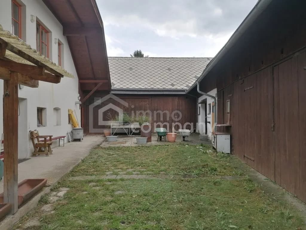Immobilie kaufen in Neunkirchen – 290 m², € 520.000 – Bild 2 von 8