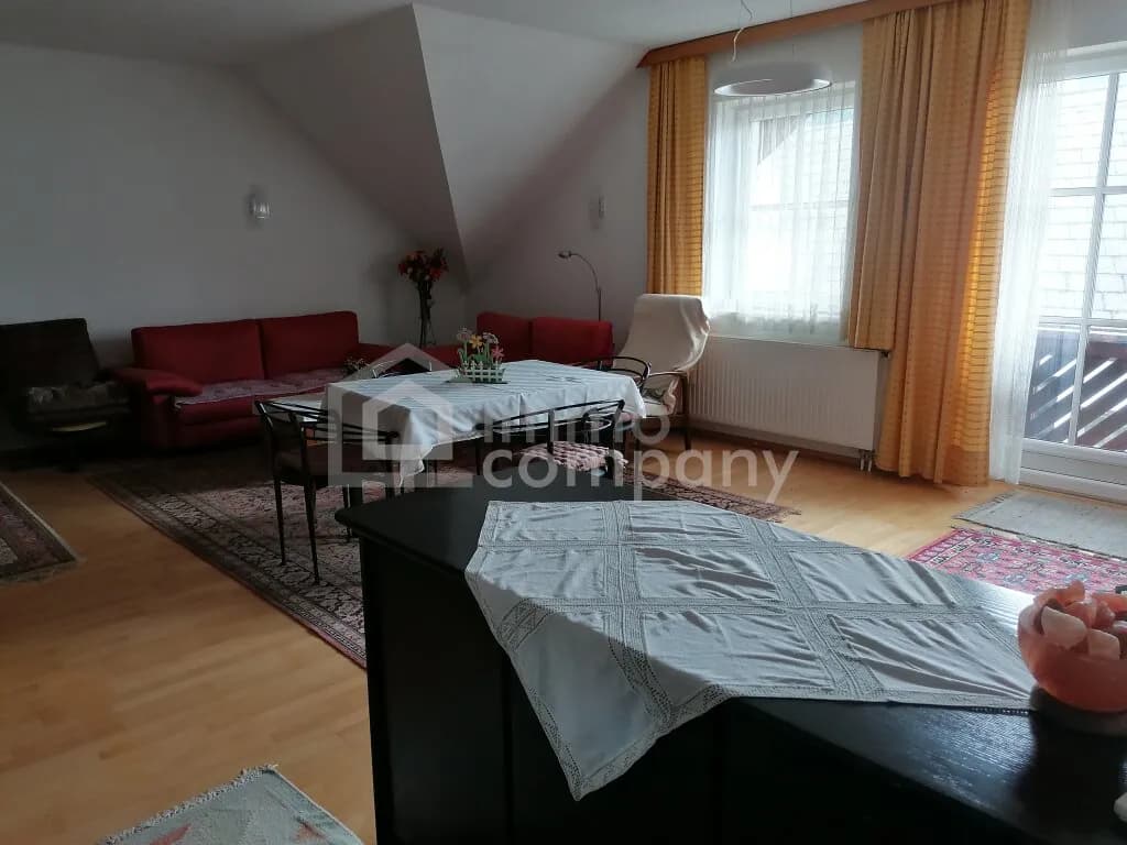 Immobilie kaufen in Neunkirchen – 290 m², € 520.000 – Bild 3 von 8