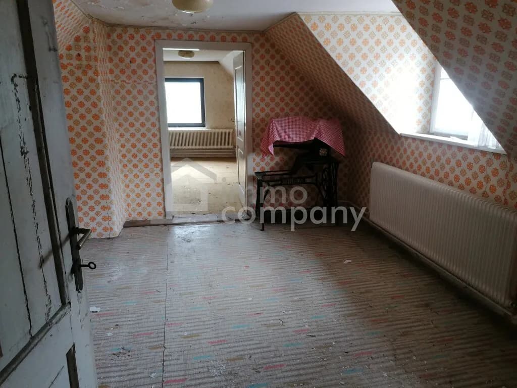 Immobilie kaufen in Neunkirchen – 290 m², € 520.000 – Bild 6 von 8