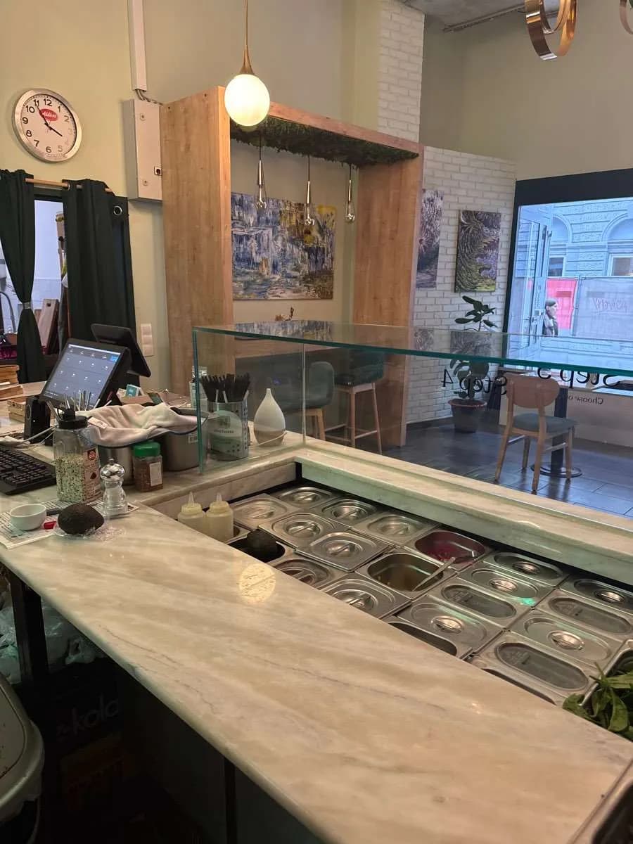 Gewerbeimmobilie mieten in Wien – 73 m², € 1.245 – Bild 2 von 3