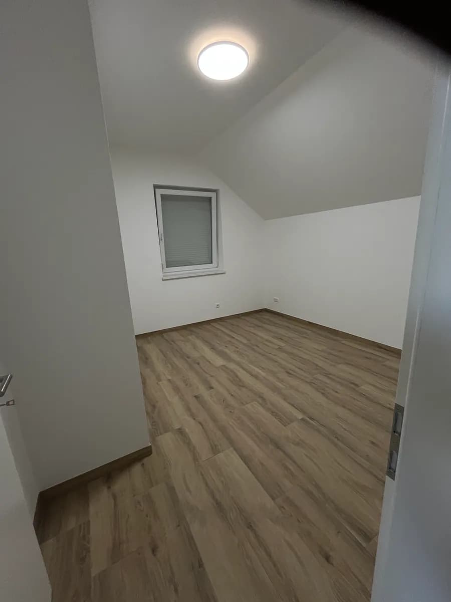 6-Zimmer-Wohnung mieten in Grieskirchen – 75 m², € 875 – Bild 13 von 17
