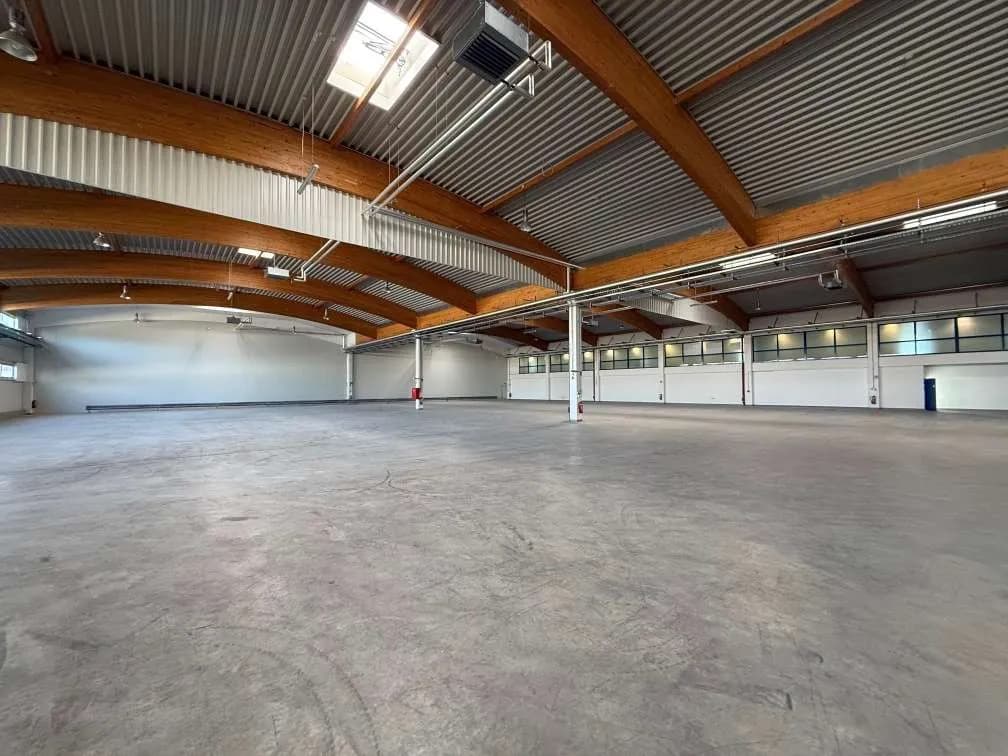 Gewerbeimmobilie mieten in Eisenstadt - Umgebung – 3 029 m², € 6 – Bild 5 von 9