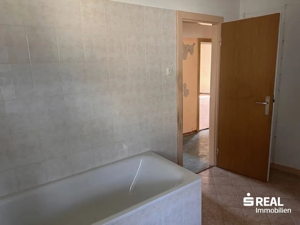 5-Zimmer-Wohnung kaufen in Linz – 101 m², € 239.000 – Bild 14 von 16
