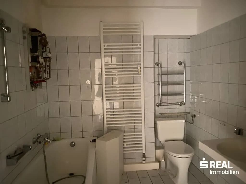 4-Zimmer-Wohnung kaufen in Linz – 94 m², € 219.000 – Bild 12 von 16