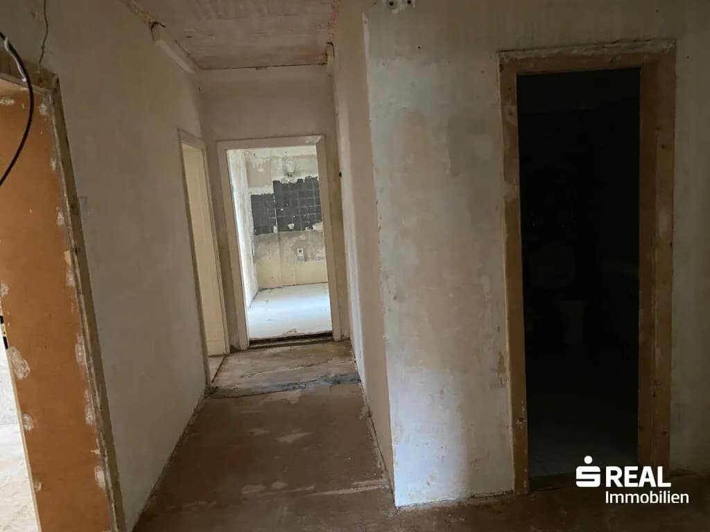 4-Zimmer-Wohnung kaufen in Linz – 94 m², € 219.000 – Bild 13 von 16