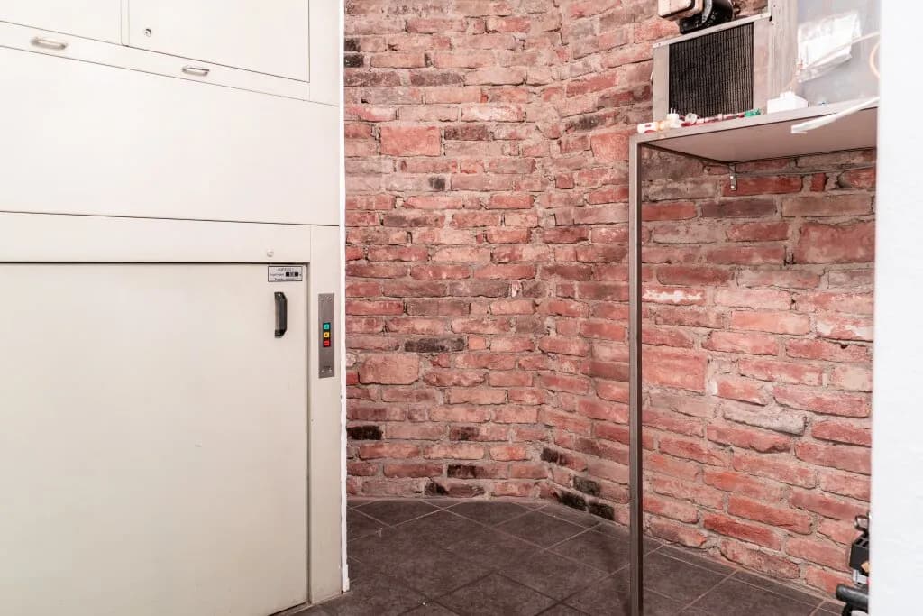 4-Zimmer-Gewerbeimmobilie kaufen in Rohrbach – 371 m², € 195.000 – Bild 32 von 49