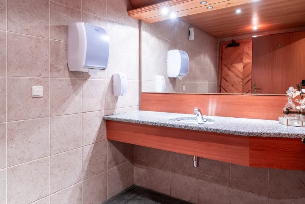 4-Zimmer-Gewerbeimmobilie kaufen in Rohrbach – 371 m², € 195.000 – Bild 36 von 49