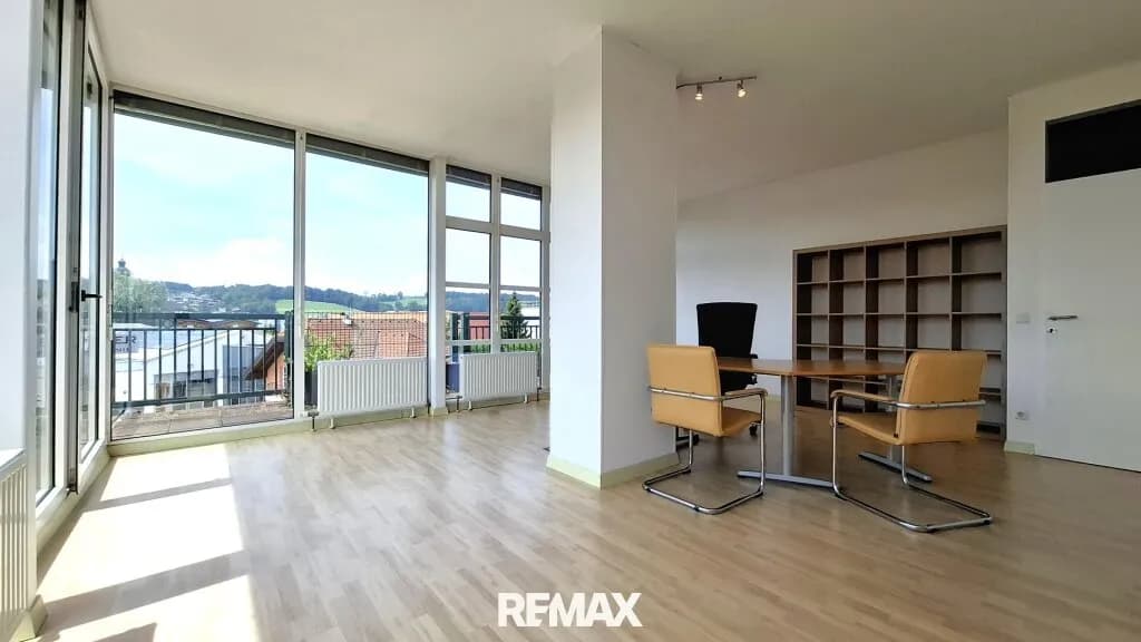 4-Zimmer-Gewerbeimmobilie mieten in Salzburg-Umgebung – 142 m², € 2.000 – Bild 3 von 11