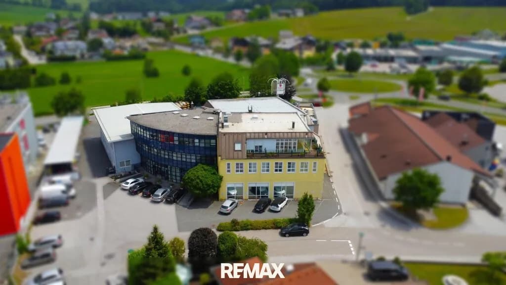 4-Zimmer-Gewerbeimmobilie mieten in Salzburg-Umgebung – 142 m², € 2.000 – Bild 11 von 11