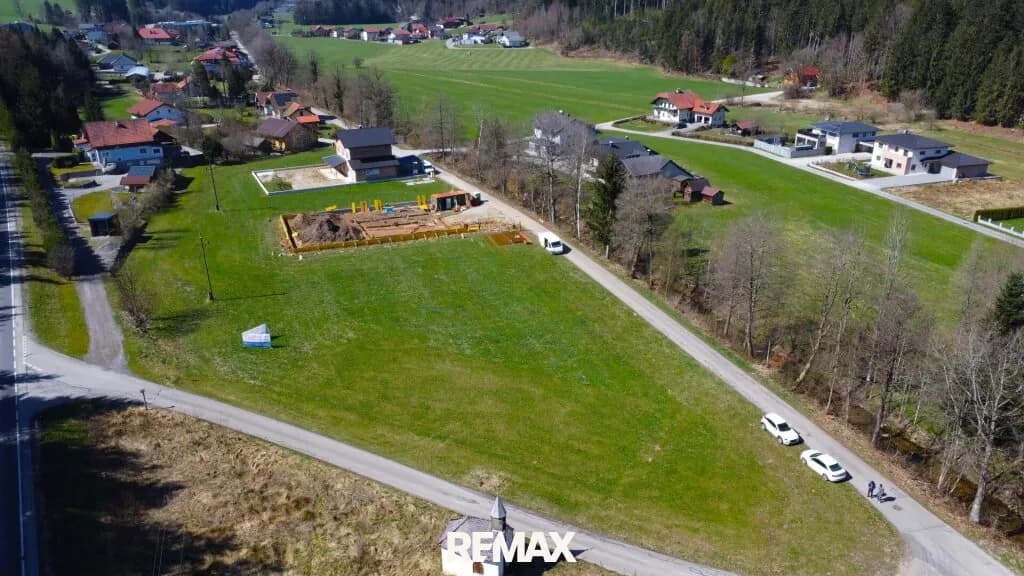 Grundstück kaufen in Vöcklabruck – 804 m², € 120.600