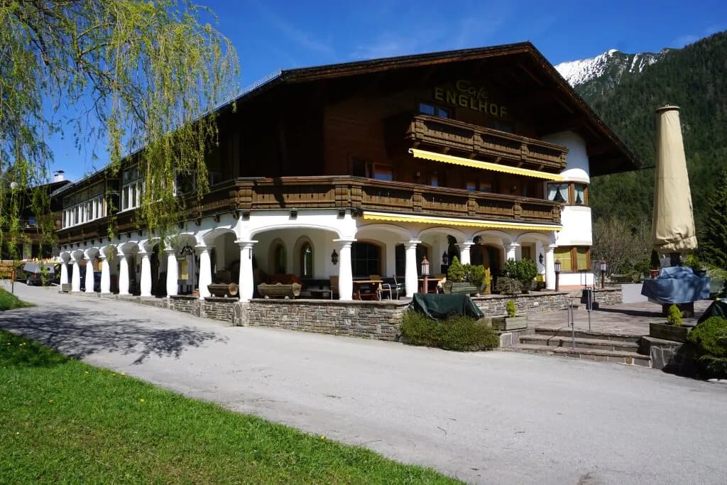 Gewerbeimmobilie mieten in Innsbruck-Land – 371,62 m², € 3.000 – Bild 2 von 38