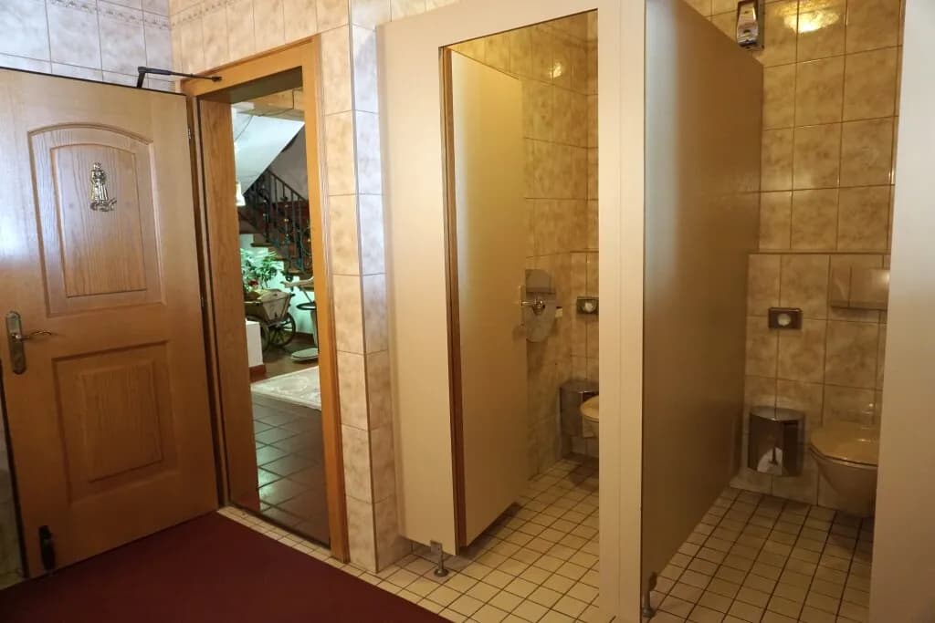 Gewerbeimmobilie mieten in Innsbruck-Land – 371,62 m², € 3.000 – Bild 35 von 38