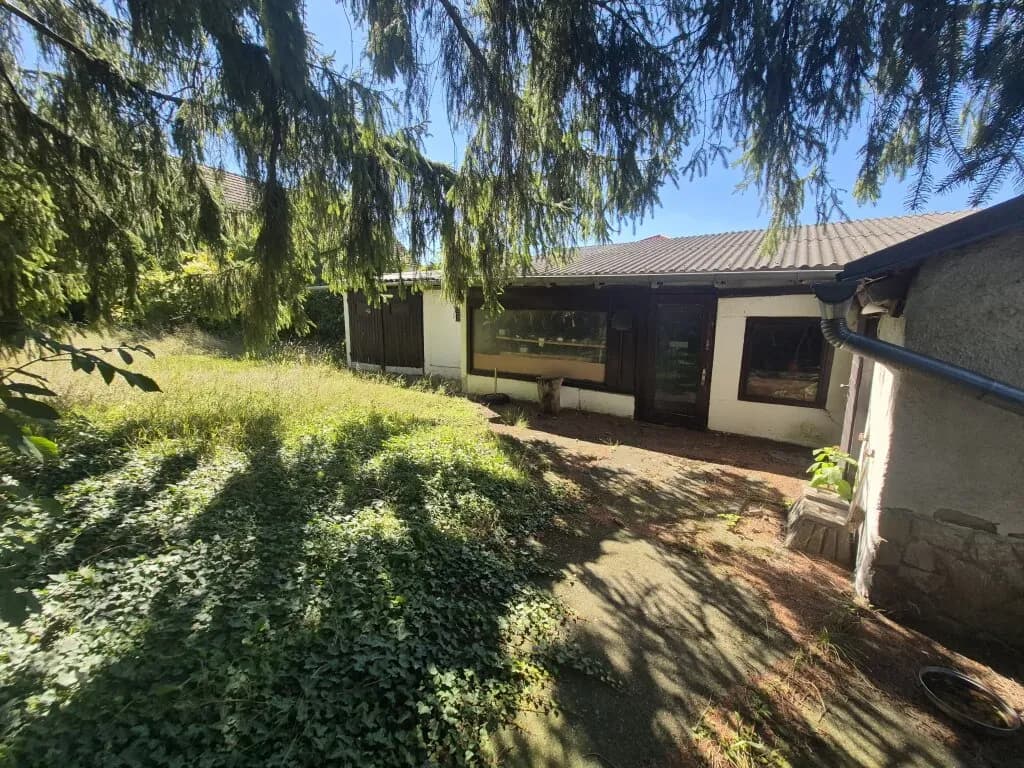 Haus kaufen in Mistelbach – 220 m², € 359.000